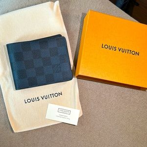 Men’s Authentic Louis Vuitton Wallet